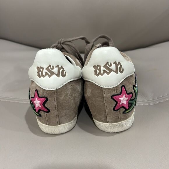 ASH Limited Gull Embroidered Sneakers sz 37 - Picture 2 of 4